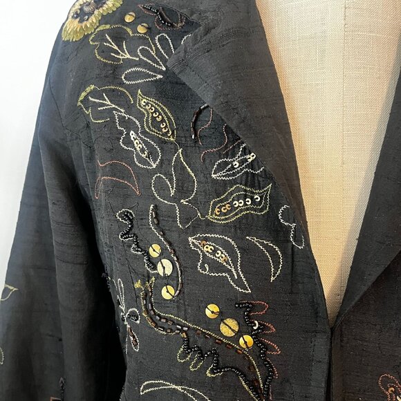 Laura Ashley Black Embroidered and Beaded Floral Print Raw Silk Blend Jacket Siz - Picture 3 of 8